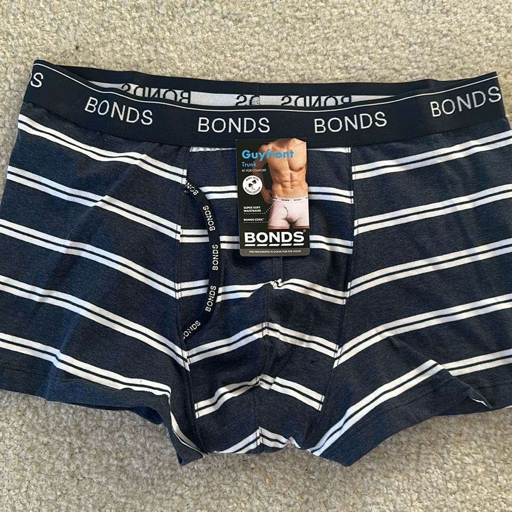 Bonds Guy Front trunks L